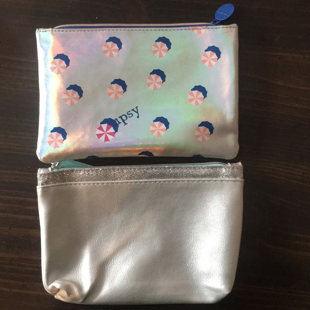 IPSY silver clutches